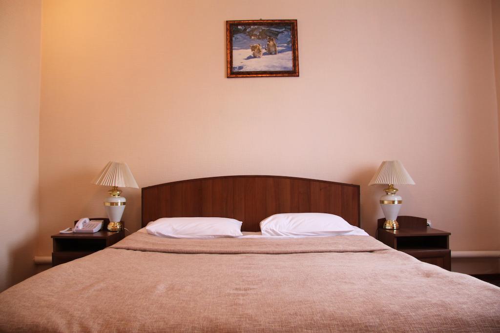 Tourasia Hotel Bisjkek Værelse billede